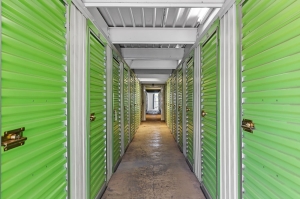 Extra Space Storage - 1979 - Panorama City - Van Nuys Blvd - Photo 6