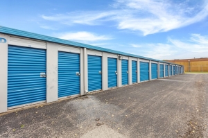 Extra Space Storage - 2191 - Jeffersonville - 1713 1/2 E 10th St - Photo 4