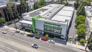 Extra Space Storage - 8008 - Sherman Oaks - Sepulveda Blvd