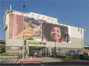 Extra Space Storage - 0352 - Hollywood - N Vine St