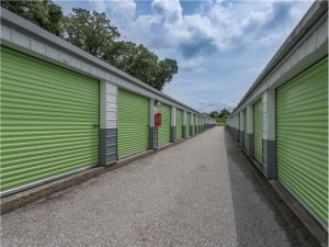 Extra Space Storage - 0918 - Pasadena - Fort Smallwood Rd - Photo 4