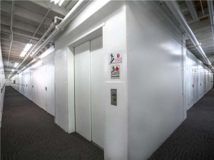 Extra Space Storage - 0222 - Westminster - 7392 Garden Grove Blvd - Photo 5