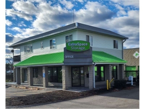 Extra Space Storage - 0410 - Raynham - Broadway