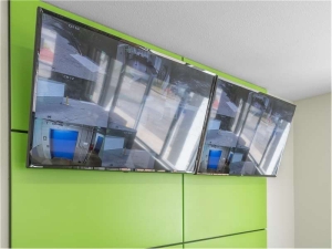 Extra Space Storage - 0775 - Baltimore - Rossville Blvd - Photo 7