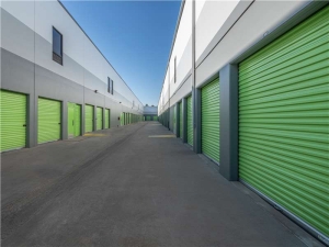 Extra Space Storage - 0801 - Panorama City - Cedros Ave - Photo 4