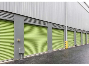 Extra Space Storage - 1381 - Annapolis - Trout Rd - Photo 4