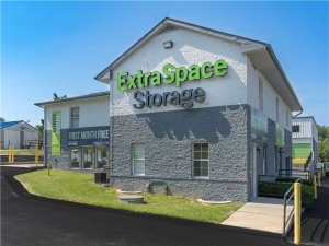 Extra Space Storage - 8211 - Randallstown - Liberty Rd