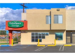 Extra Space Storage - 1530 - Northridge - 18500 Eddy St - Photo 6