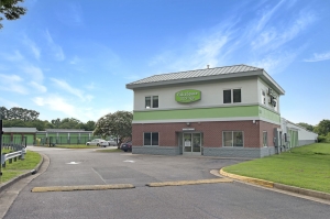 Extra Space Storage - 1575 - Richmond - Laburnum Ave