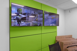 Extra Space Storage - 1575 - Richmond - Laburnum Ave - Photo 8