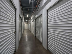 Extra Space Storage - 1736 - Henderson - Racetrack Rd - Photo 5