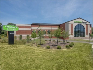 Extra Space Storage - 8875 - Midlothian - Midlothian Turnpike