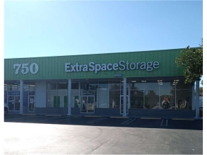 Extra Space Storage - 7200 - Pompano Beach - Sample Rd