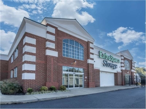 Extra Space Storage - 7490 - Williamsburg - Merrimac Trl