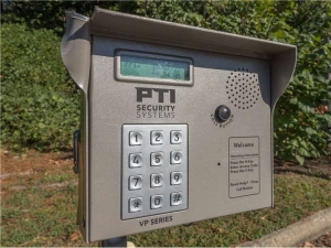 Extra Space Storage - 7490 - Williamsburg - Merrimac Trl - Photo 2