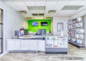 CubeSmart Self Storage WI Cudahy S Packard Ave - Photo 2