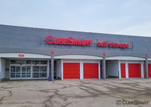 CubeSmart Self Storage NE Omaha L St - Photo 3