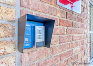 CubeSmart Self Storage IL Zion Sheridan Rd - Photo 5