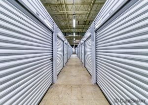 CubeSmart Self Storage IL Zion Sheridan Rd - Photo 3