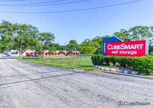 CubeSmart Self Storage IL Zion Sheridan Rd - Photo 6