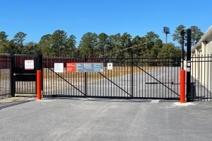 Public Storage - Florence - 3438 Pine Needles Rd - Photo 3
