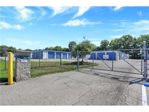 Extra Space Storage - 2115 - Crawfordsville - US Highway 231 - Photo 2