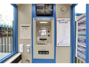 Extra Space Storage - 2186 - Columbus - Indianapolis Rd - Photo 7