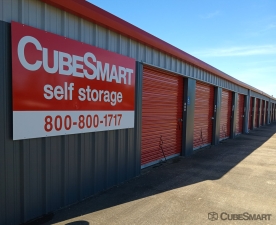 CubeSmart Self Storage - 14311 West Bellfort Boulevard - Photo 3
