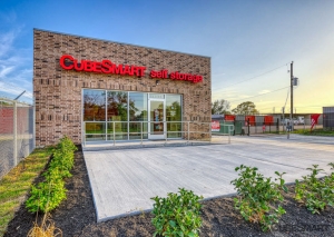 CubeSmart Self Storage - 14311 West Bellfort Boulevard - Photo 3