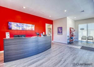 CubeSmart Self Storage - 14311 West Bellfort Boulevard - Photo 5