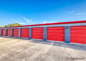 CubeSmart Self Storage - 14311 West Bellfort Boulevard - Photo 4