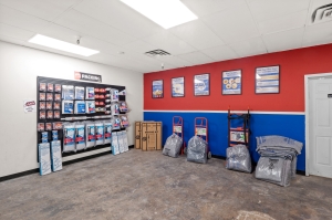 Brownsville Storage Units - Photo 3