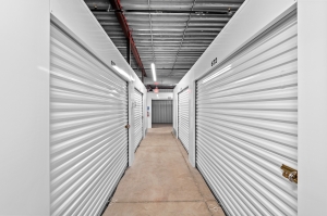 Brownsville Storage Units - Photo 8
