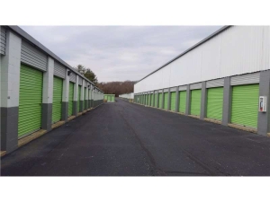 Extra Space Storage - 1118 - Howell - Route 9 South - Photo 4