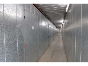 Extra Space Storage - 8304 - Beaumont - E 6th St - Photo 5