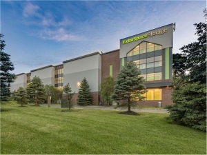 Extra Space Storage - 8350 - Poughkeepsie - South Rd - Photo 6