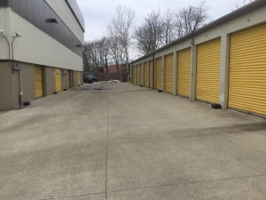 Extra Space Storage - 3034 - Gaithersburg - Diamond Ave - Photo 4