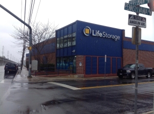 Extra Space Storage - 3330 - Lindenhurst - East Hoffman Avenue - Photo 6