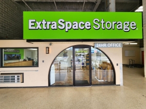 Extra Space Storage - 3367 - Wayne - Willowbrook Boulevard
