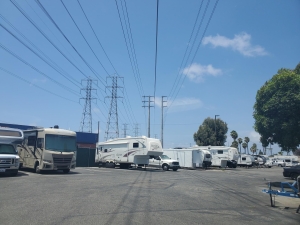 Extra Space Storage - 3424 - Torrance - 190th St - Photo 2