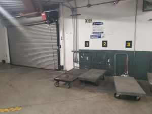 Extra Space Storage - 3424 - Torrance - 190th St - Photo 5