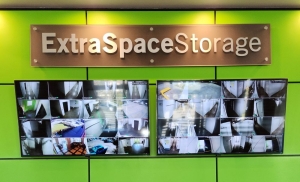 Extra Space Storage - 3424 - Torrance - 190th St - Photo 8