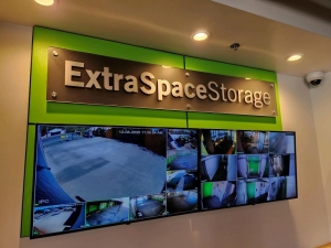 Extra Space Storage - 3426 - Duarte - Buena Vista St - Photo 7