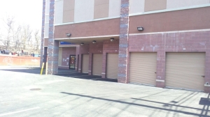 Extra Space Storage - 3431 - Mt Vernon - Washington St - Photo 4