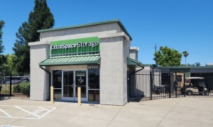 Extra Space Storage - 3510 - Sacramento - El Camino Ave - Photo 1