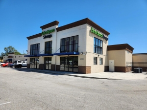 Extra Space Storage - 3519 - Orlando - Curry Ford Road - Photo 7