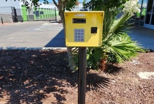 Extra Space Storage - 3522 - Sacramento - Main Ave - Photo 2