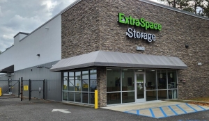 Extra Space Storage - 3524 - Riverhead - Enterprise Zone Dr