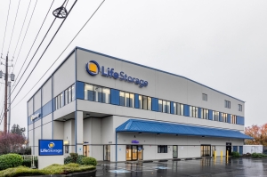 Extra Space Storage - 3542 - Auburn - A St