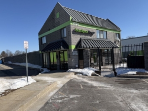 Extra Space Storage - 3551 - Dundalk - Point Rd - Photo 2